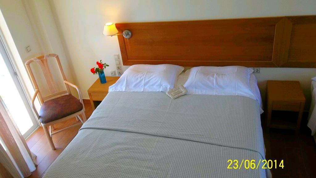 Christopoulos Villas Aígio Pokoj fotografie