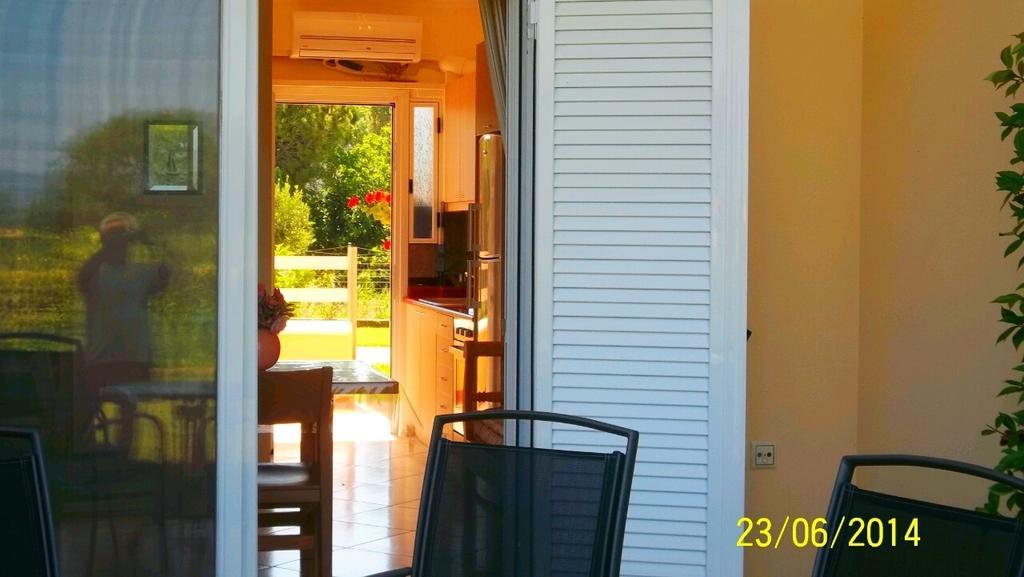 Christopoulos Villas Aígio Pokoj fotografie